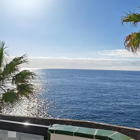 Atlantic View Deluxe, Luxury 2 Bedrooms Norton With Amazing Views In شقة