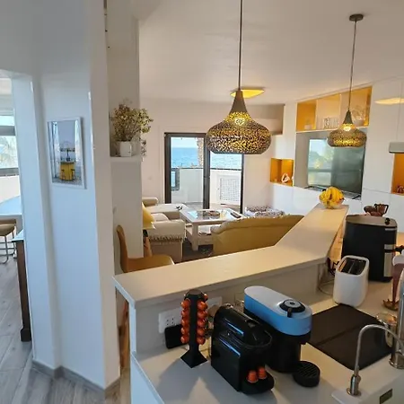 Atlantic View Deluxe, Luxury 2 Bedrooms Norton With Amazing Views In شقة طوستا ديل سيلونثيو