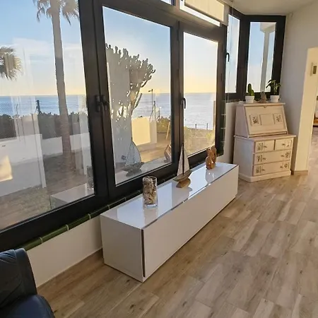 Atlantic View Deluxe, Luxury 2 Bedrooms Norton With Amazing Views In * طوستا ديل سيلونثيو