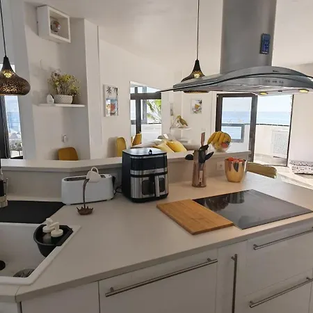 Atlantic View Deluxe, Luxury 2 Bedrooms Norton With Amazing Views In * طوستا ديل سيلونثيو