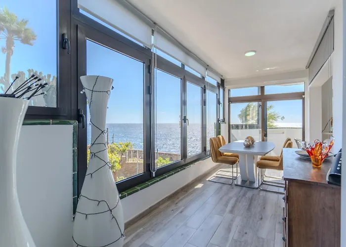 Luxury 2 Bedrooms Norton With Amazing Views In *