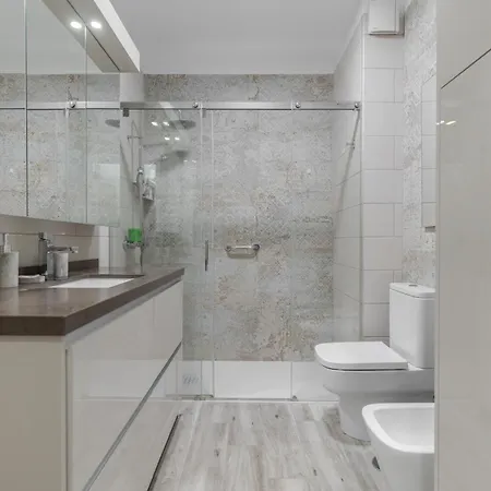 Apartment Atlantic View Deluxe, Luxury 2 Bedrooms Norton With Amazing Views In
