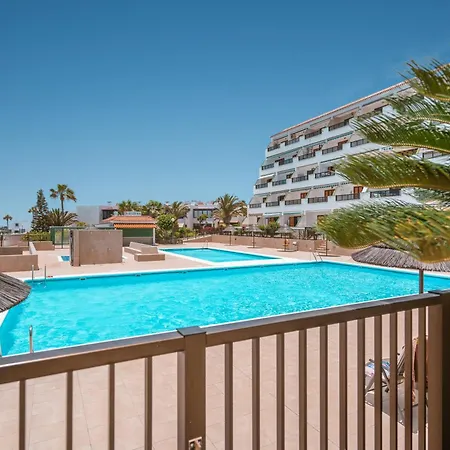 Atlantic View Deluxe, Luxury 2 Bedrooms Norton With Amazing Views In Apartment