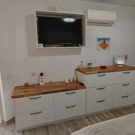 Apartment Atlantic View Deluxe, Luxury 2 Bedrooms Norton With Amazing Views In *